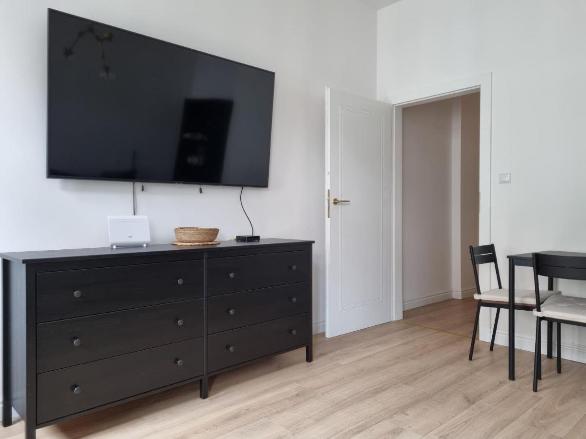 Appartement Apartament W Kamienicy à Poznań Extérieur photo